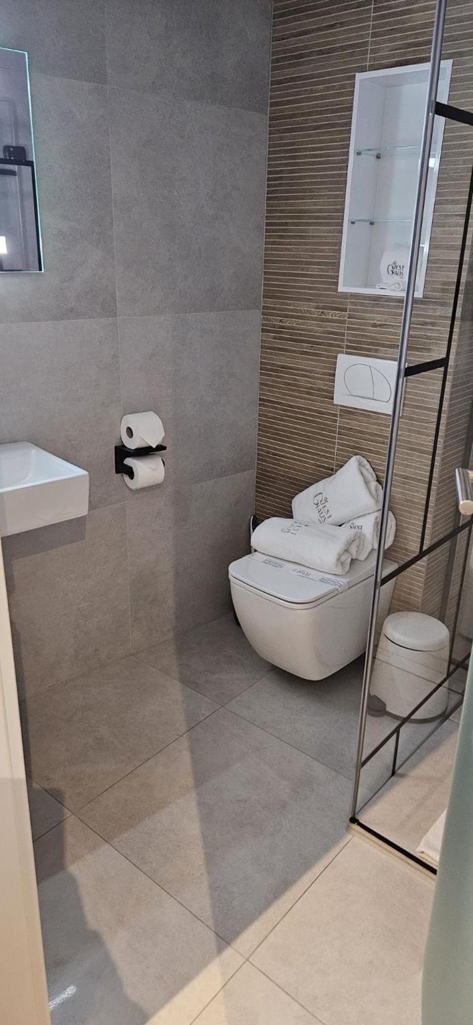 Apartament Guesthaus 1 Dudelange Zewnętrze zdjęcie